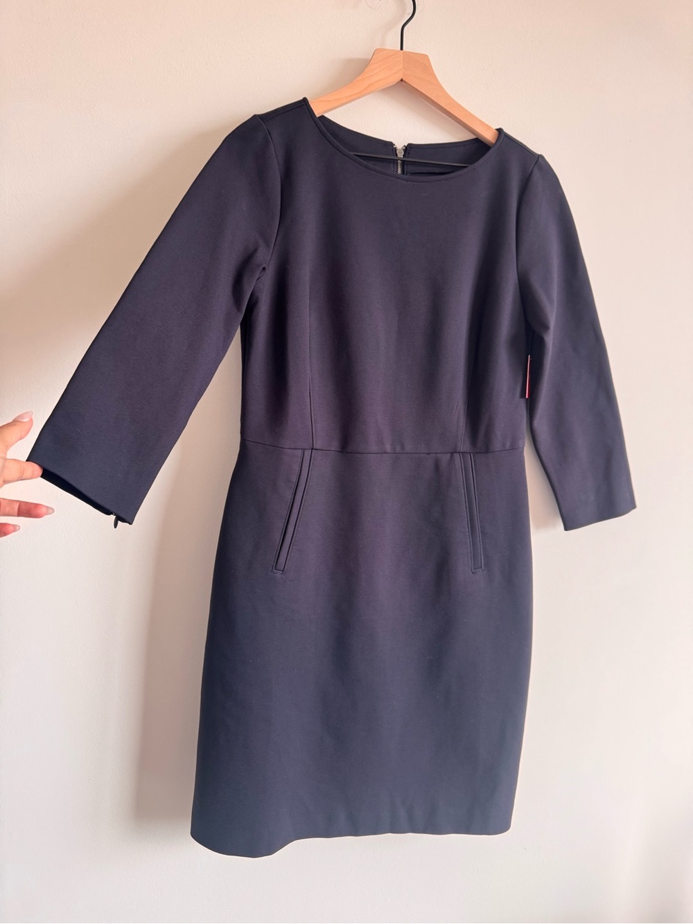 SPANX | Navy Boatneck Shift Dress with 3/4 Sleeves ~ New with tags Medium - Picture 6 of 10